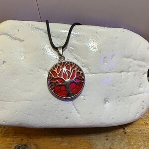 NWOT Marble Stone Inlay on Silver-Tonne Tree of Life Pendent on 19” Black Cord